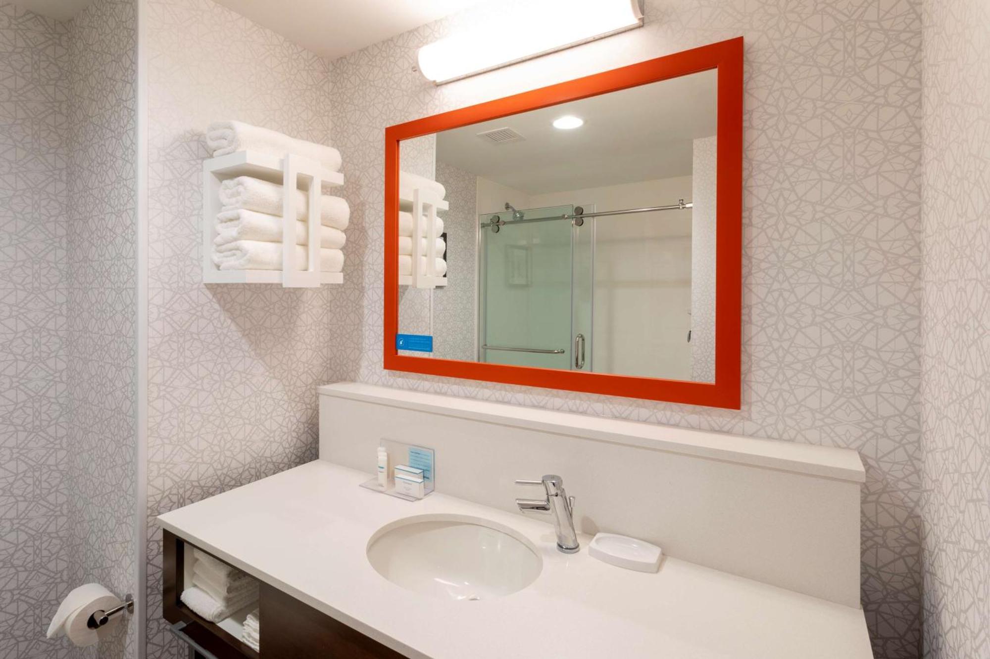 Hampton Inn Eden Prairie Minneapolis Екстер'єр фото